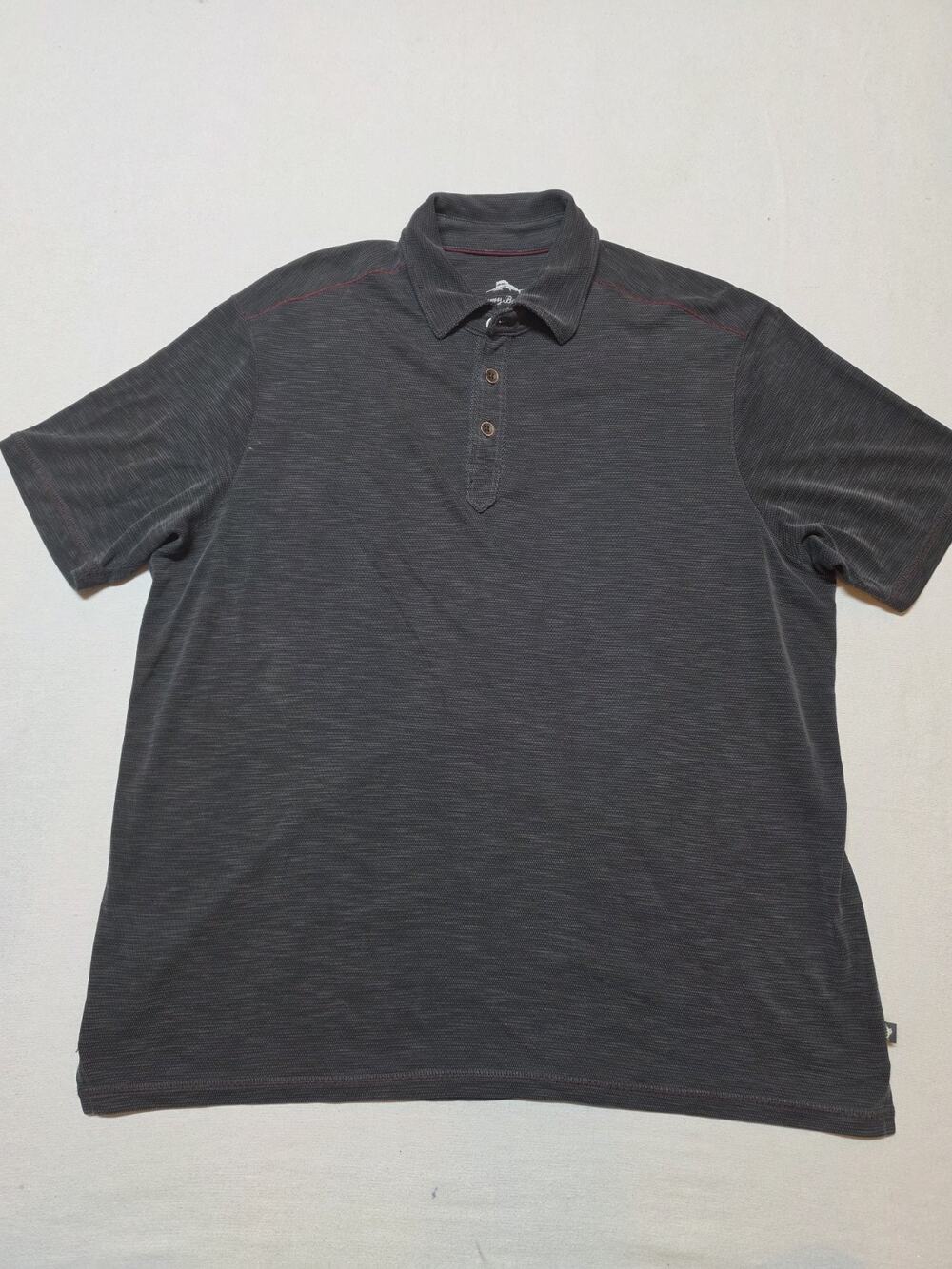 Tommy Bahama Men’s Polo Shirt Size Medium Gray Black Textured Short Sleeve